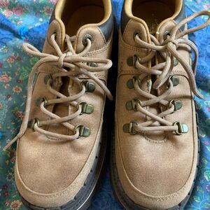 Sketchers Jammers, never worn Size 9 in Women’s